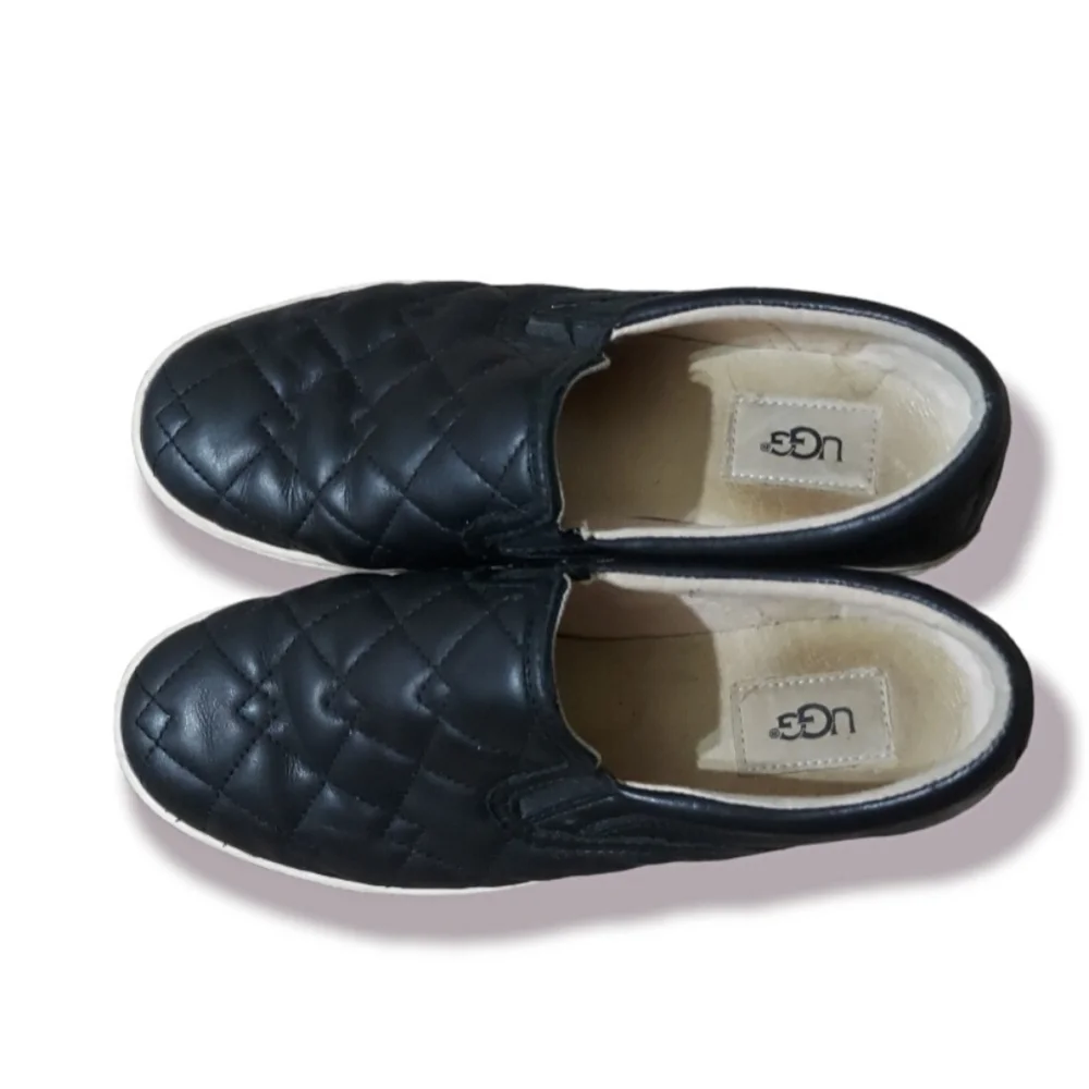 UGG Fierce Deco Quilted slipon - Picture 5 of 8